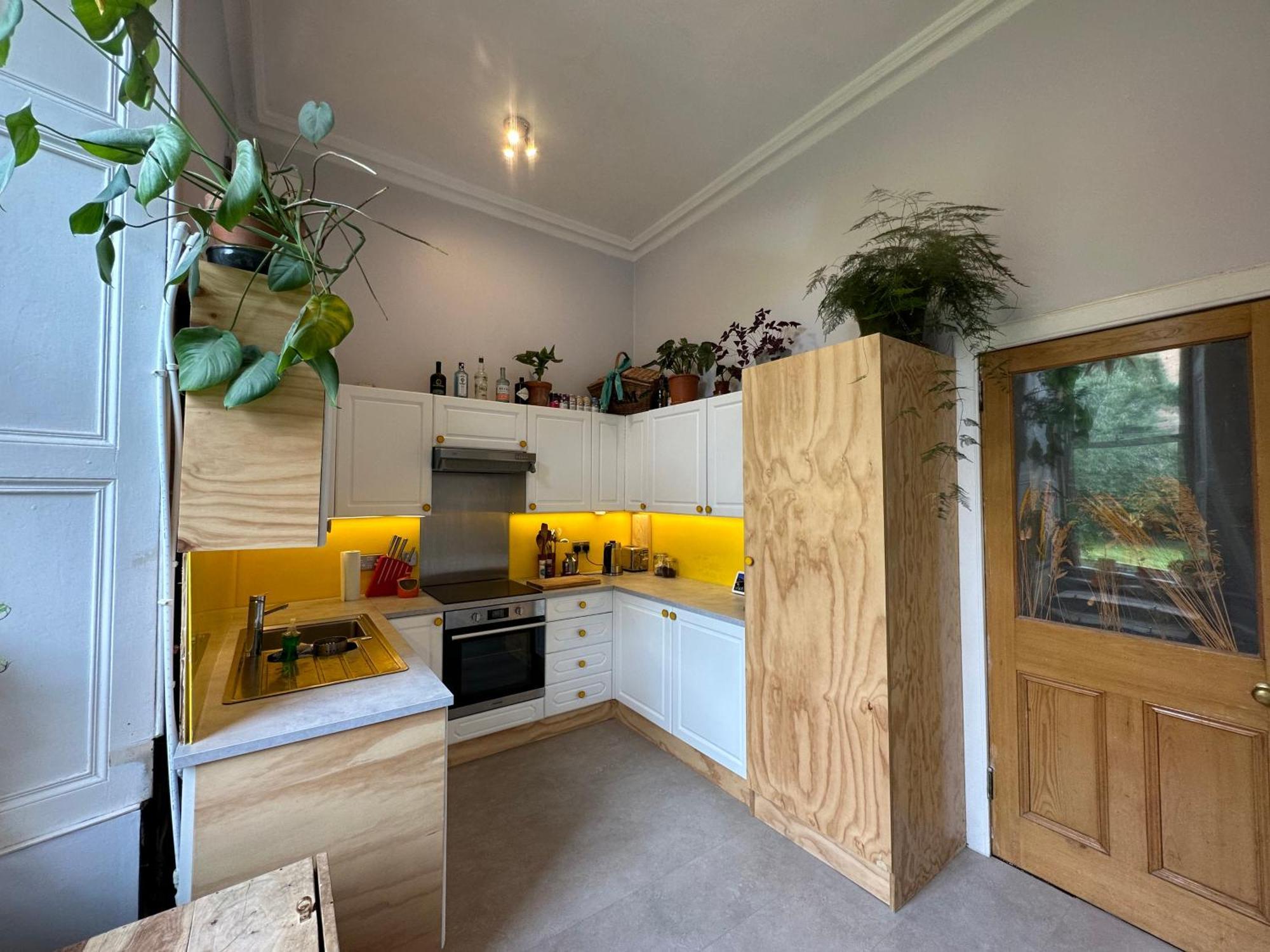 Quirky Apartment In Leith Эдинбург Экстерьер фото